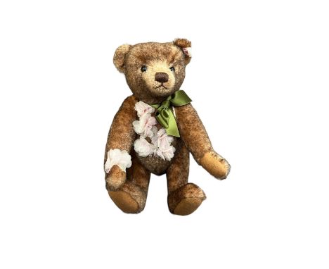 Steiff. Club Edition Cherry Bear, white tag No. 421341, excellent in excellent illustrated box, limited edition certificate n