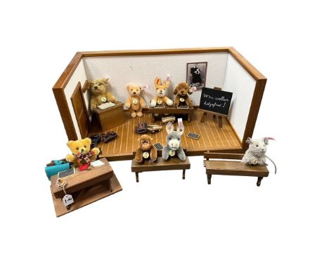 Steiff. Club Edition 2007 School Classroom diorama No. 420658, generally excellent in excellent box, foam packing pieces and 