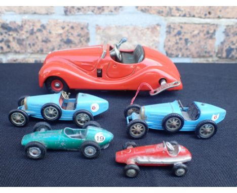 SCHUCO EXAMICO 4001 RED missing windscreen, a small die cast Ferrari racing car and other models