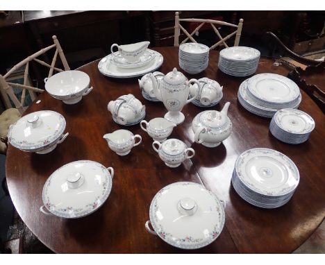 A WEDGWOOD 'ROSEDALE' DINNER SERVICE, PATTERN R.4665 including serving dishes etc