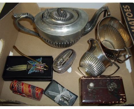 Silver plated three piece teaset, small lacquered box with silver thimble, and sweetheart brooch, Ronson lighter etc.