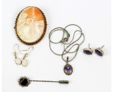 A small group of jewellery comprising yellow metal set carved cameo brooch, a pair of yellow metal and opal set earrings, a p