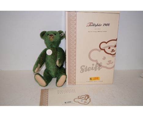 125 years of Steiff green bear, with COA, boxed (growler)