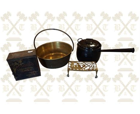 Black enamel large soup pan