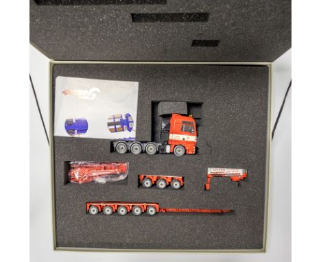 Tekno  MAN Tractor Unit & Low Loader Trailer Set - Colonia  68926