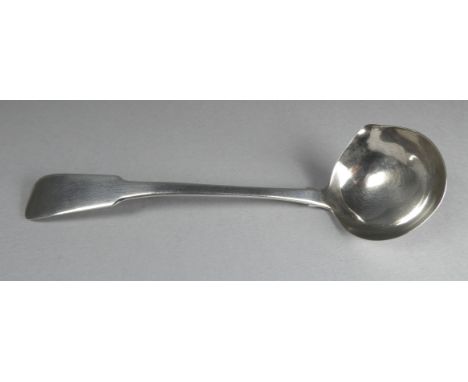 An Irish silver pouring ladle - Dublin 1819, sponsor's mark for Richard Whitford, length 15cm, weight 26g.