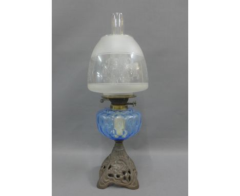 Oil lamp with blue glass well and an etched glass shade, complete with glass funnel, size overall 55cm 