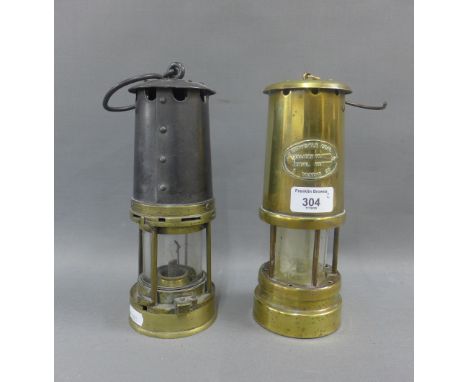 Ferndale Coal and Mining Co Miners safety lamp and another  (2)