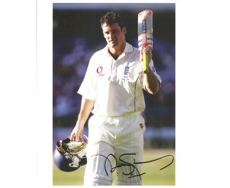 Cricket Andrew Strauss signed 10x8 inch England colour photo. Sir Andrew John Strauss OBE, Kt, born 2 March 1977, is a South 