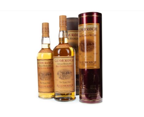GLENMORANGIE 10 YEARS OLD - ONE LITRE Single Malt Scotch Whisky One litre, 40% volume, in tube. GLENMORANGIE 10 YEARS OLD Sin