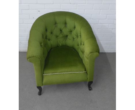 Early 20th century green button back upholstered tub chair on cabriole legs, 74 x 80cm 