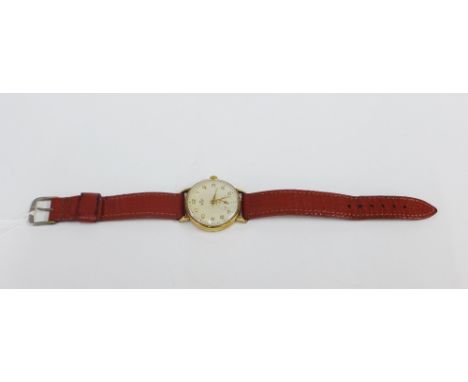 Gents vintage 9ct gold cased Smiths De Luxe manual wind wrist watch, with a champagne dial, Arabic numerals and subsidiary se