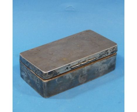 A George V silver Cigarette Box,&nbsp;by&nbsp;Charles S Green &amp; Co Ltd., hallmarked Birmingham, 1926, of hinged rectangul