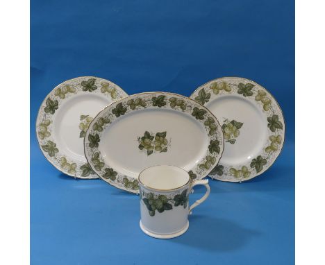 A Royal Worcester ?The Worcester Hop; Mathon? pattern part Dinner and Tea Service, comprising six Tea Cups and Saucers, Cream