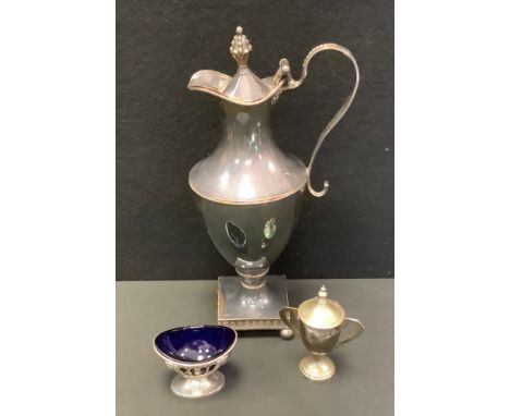 An Edwardian silver and Bristol blue glass neoclassical oval salt, Edward John Haseler &amp; Noble Haseler, London 1903, 123.
