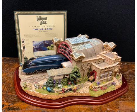 A Lilliput Lane limited edition model The Mallard Record Breaker, sculpted by A Southwell, painted J Whiting, 828/1500, certi