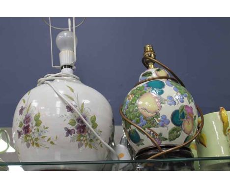 CARLTON WARE CERAMICS, TWO CHINESE DISHES AND TWO CERAMIC TABLE LAMPS