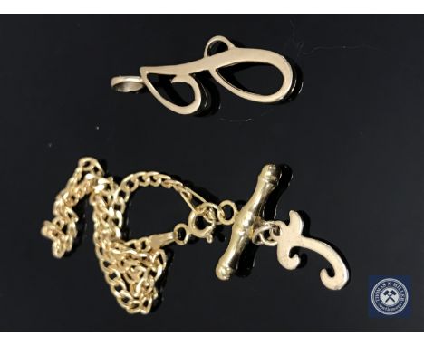 A 9ct gold bracelet 