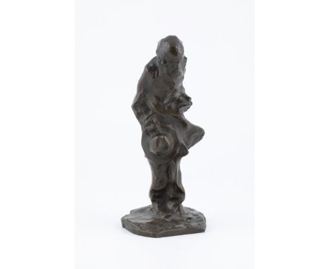Bernhard Hoetger 1874 Dortmund - 1949 Interlaken/Schweiz ''Bettler''. Bronze braun patiniert. Auf der Plinthe signiert ''B. H