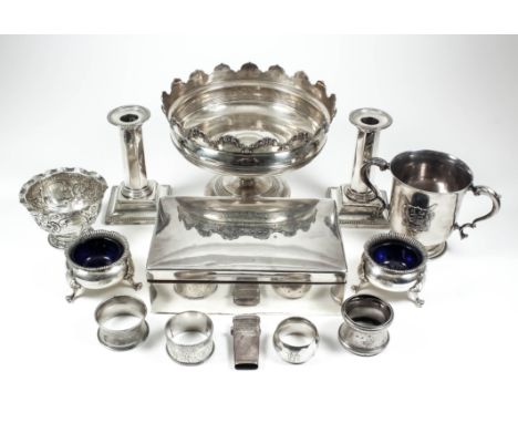 An Edward VII silver circular "Monteith" pattern bowl with shaped and moulded rim and reeded band to body and footrim, 8.25in