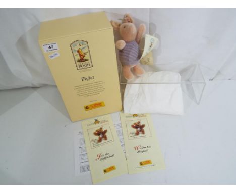 Steiff - Piglet, Year of production 2002, 2852 of 5000 made, mint in box with original shipping packaging and original tags.