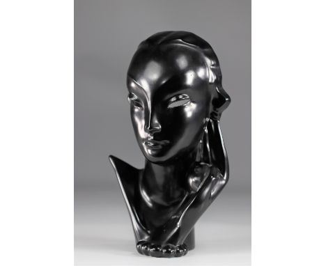 Villeroy &amp; Boch Septfontaines mask "Eve" by Edouard Hermanutz 1930/1940Sizes: H=300mm L=175mmWeight (K): 1.190kgAuthor / 