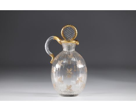 Daum Nancy decanter decorated with thistlesSizes: H=180mm D=90mmWeight (K): 0.400kgAuthor / artist: DAUM NANCY