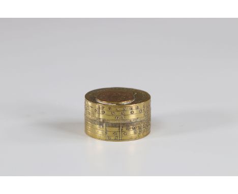 Curiosity trompe l'oeil box coinsSizes: D=40mmWeight (K): 0.035kg