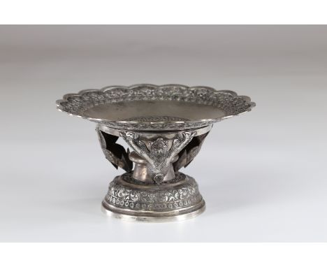 North China richly decorated standing bowl early 20th centurySizes: H=130mm D=230mmWeight (K): 0.588kg