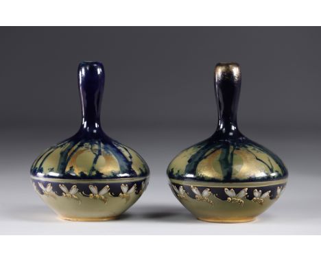 Pair of 1900 RSTK vases (Riessner-Stellmacher-Kessel)Sizes: H=150mm D=115mmWeight (K): 0.940kgAuthor / artist: RSTK (Riessner