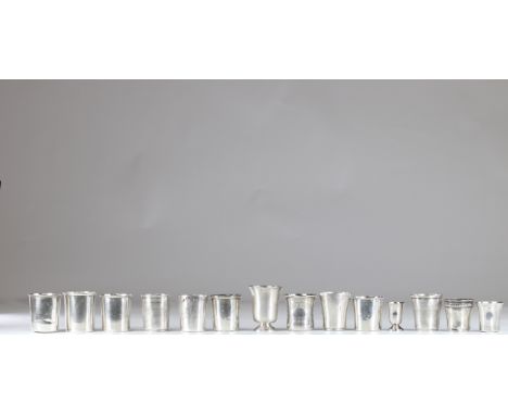 Timpani (15) in solid silver various hallmarksSizes: diversWeight (K): 0.886kg