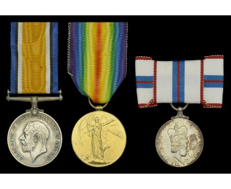 Family Group:  Pair: Private A. D. Bromley, Army Service Corps British War and Victory Medals (DM2-171115 Pte. A. D. Bromley.