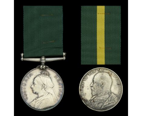 Volunteer Force Long Service Medal (2), V.R. (77 Sergt. R. Kimber. 1st. V.B. Royal Berks Regt) engraved naming; E.VII.R. (396