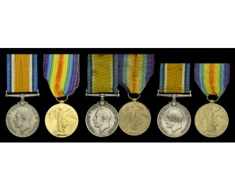 Pair: Private W. T. Land, Royal Berkshire Regiment British War and Victory Medals (26605 Pte. W. T. Land. R. Berks. R.) nearl