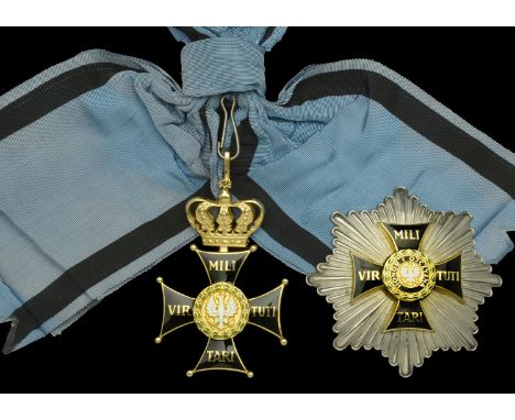 Poland, Republic, Order of Virtuti Militari, Grand Cross set of insignia, comprising sash badge, 98mm including crown suspens