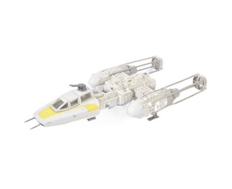 Star Wars - an original vintage Kenner / Palitoy made Star Wars action figure playset ' Y Wing Fighter Vehicle '. Complete, i