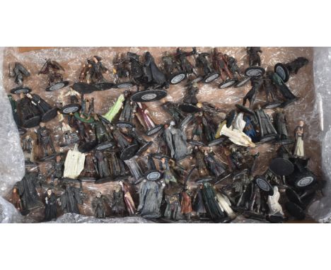 Lord Of The Rings - large collection of assorted NLP made Lord Of The Rings LOTR cast metal character figurines. Examples to 