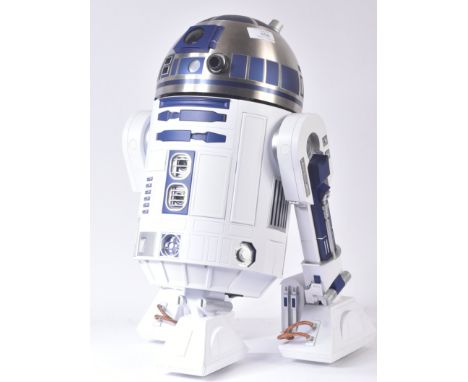 Star Wars - DeAgostini - Build Your Own R2D2 - a large scale 'Build Your Own R2D2' electronic model droid. Believed to be a c