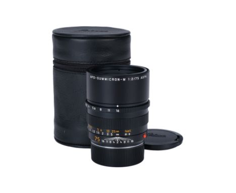 A Leitz APO-Summicron-M ASPH. 75mm f2 Lens, black, serial no. 3986832, body, VG-E, elements, VG-E, complete with maker's lens