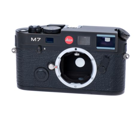 A Leica M7 Rangefinder Camera Body, 2001, black, serial no. 2779747, body, VG-E, shutter working on 1/60th / 1/125th, in make