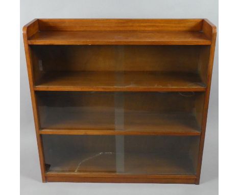 A Mid 20th Century Oak Glazed Three Shelf Bookcase, 91cm Wide, Galleried Top 