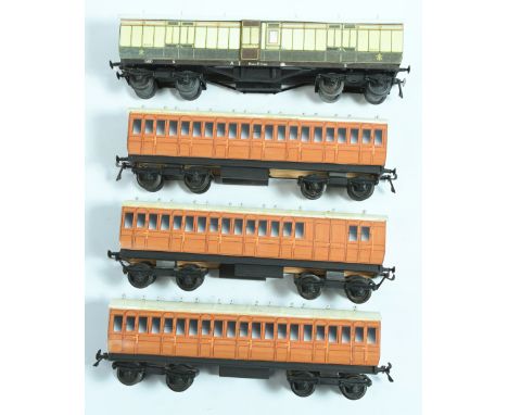 Modern O Gauge Metropolitan &amp; L&amp;NWR Coaches. Comprising Ashbury 3x Car Set Metropolitan London Transport Driver, Cent