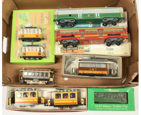 ETS, Bowser &amp; others OO &amp; O gauge. Group of clockwork &amp; electric trams. To include ETS brown &amp; teak finish, B