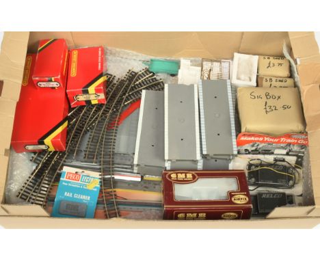 Assortment of Setrack curves, Hornby Platforms, 2x Relco track cleaners (untested), Townscene Plaster buildings, Hornby R.071