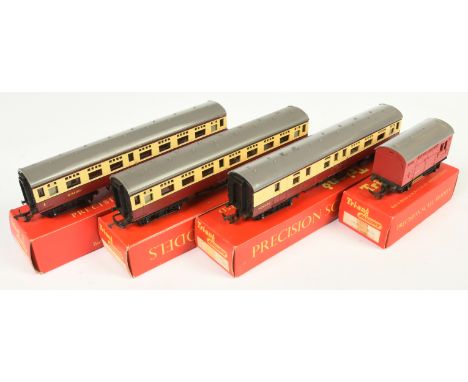Tri-ang Coaches and Wagon - 3x R.29, R.129. Conditions: Excellent Plus to Near Mint in Excellent Boxes.&nbsp;