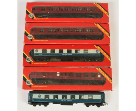 Group of Hornby (GB) OO carriages - 2x R.230 Pullman Golden Arrow, Boxed and Unboxed. 2x R.935 LMS Full Third and R.936 LMS B