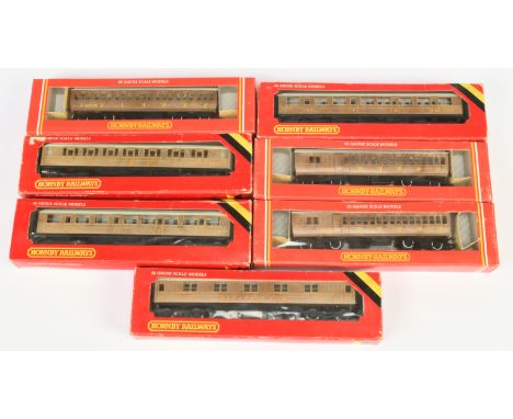 Group of Seven Hornby (GB) LNER Coaches - 3x R.435 2x R.449 Clerestory, R.448 and R.391 Clerestory. Conditions: Good to Good 