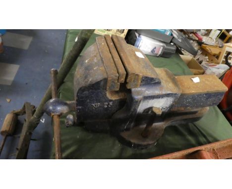 A Large Record No.23 Work Bench Vice 