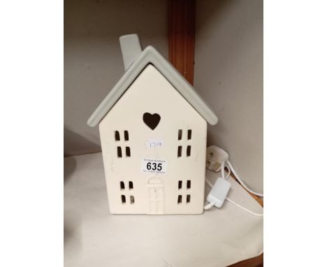 A White house table lamp 