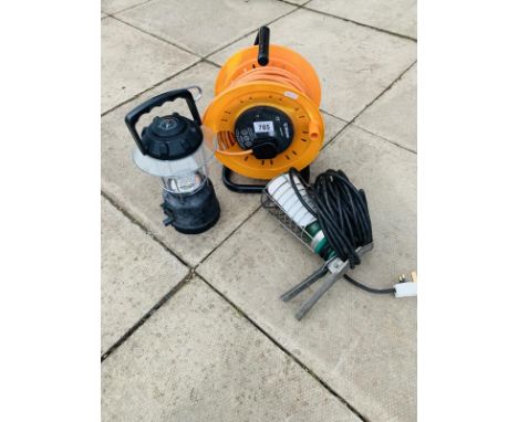 25 meter extension reel with torch and chip on lamp 